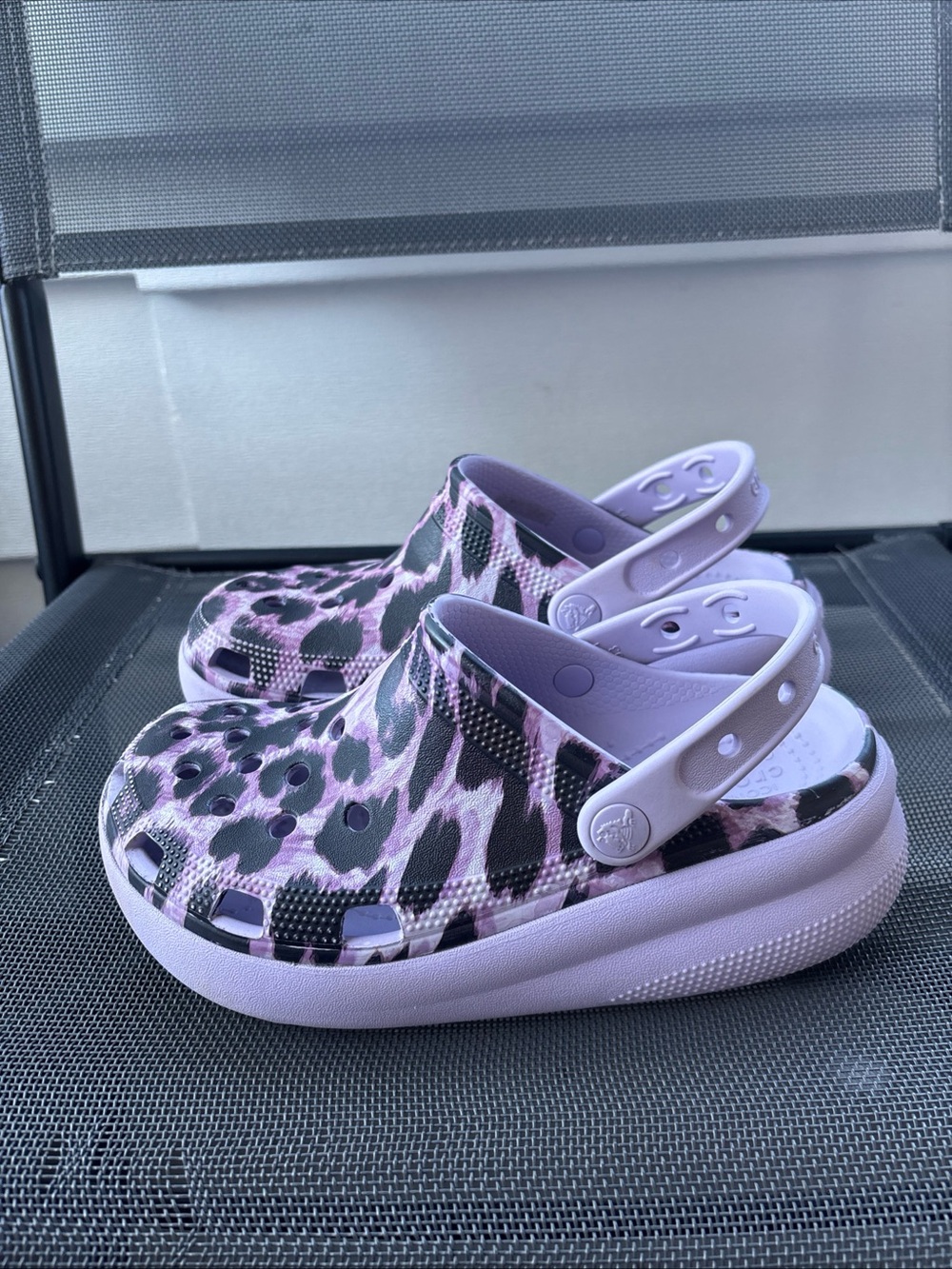 Crocs Kids' Classic Animal Cutie Platform Clogs Size 3 J3